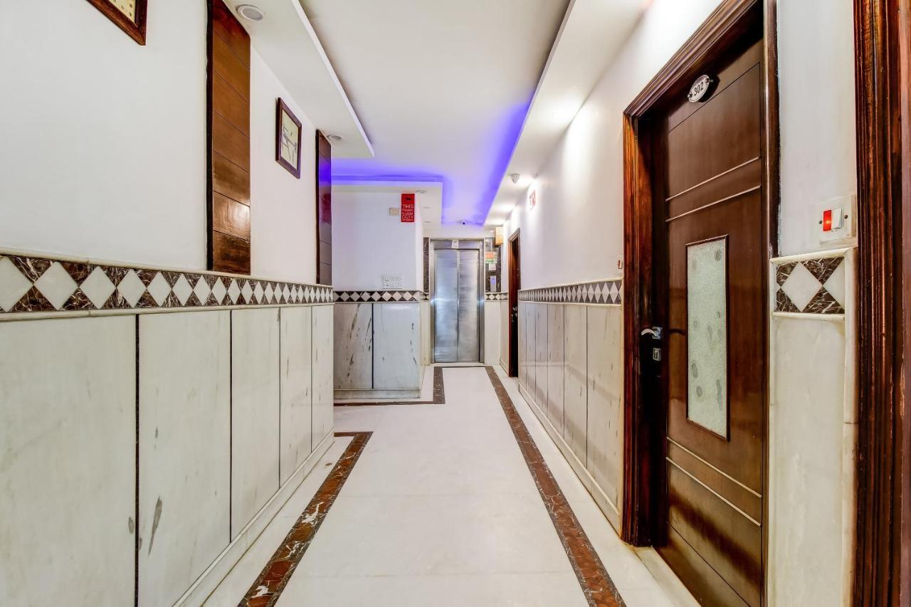 Oyo 7781 Hotel Sai International Нью-Делі Екстер'єр фото